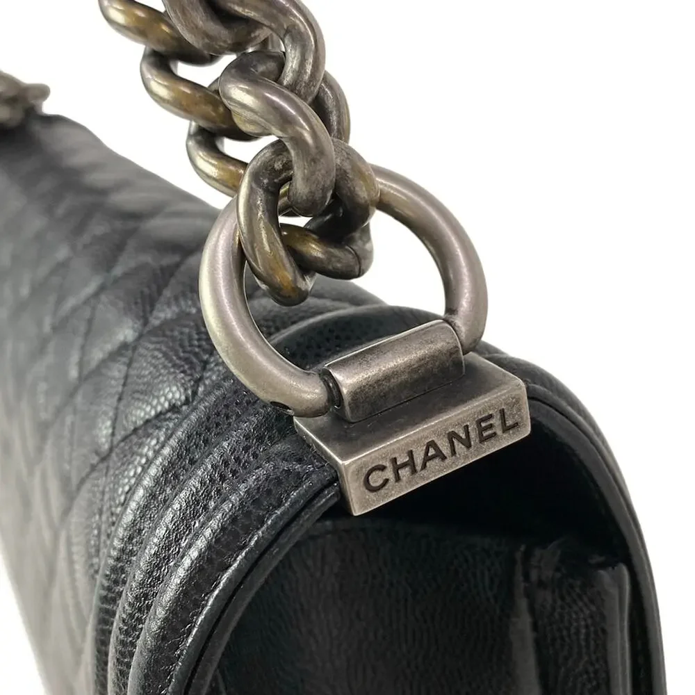 Chanel Boy Chanel / Matelasse Shoulder Bag A92193